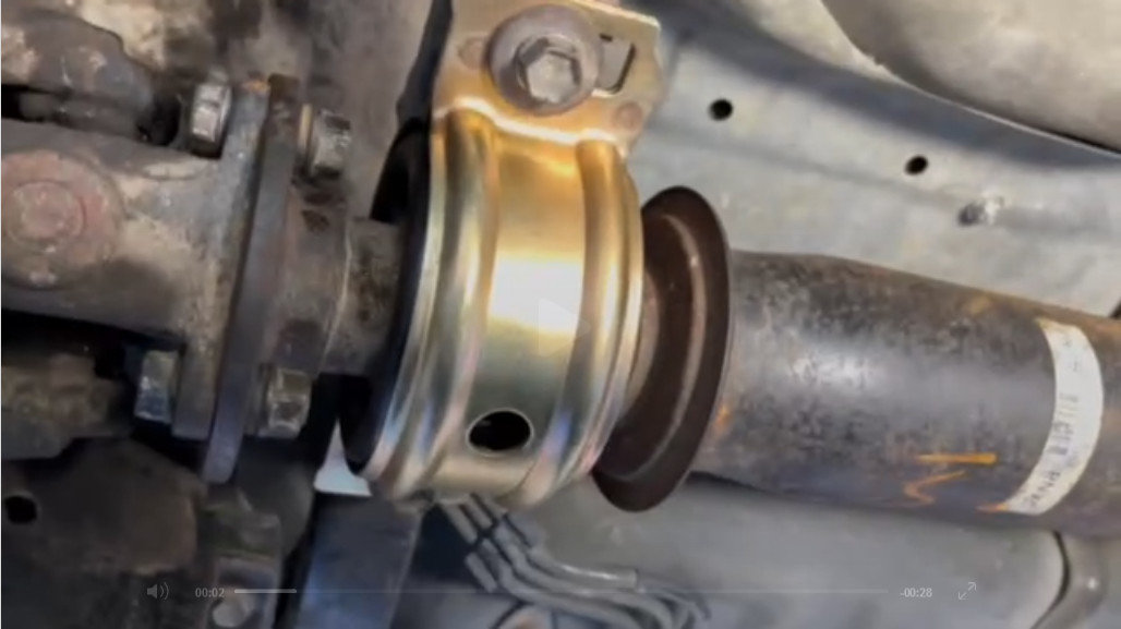 driveshaftcarrierberaing.jpg