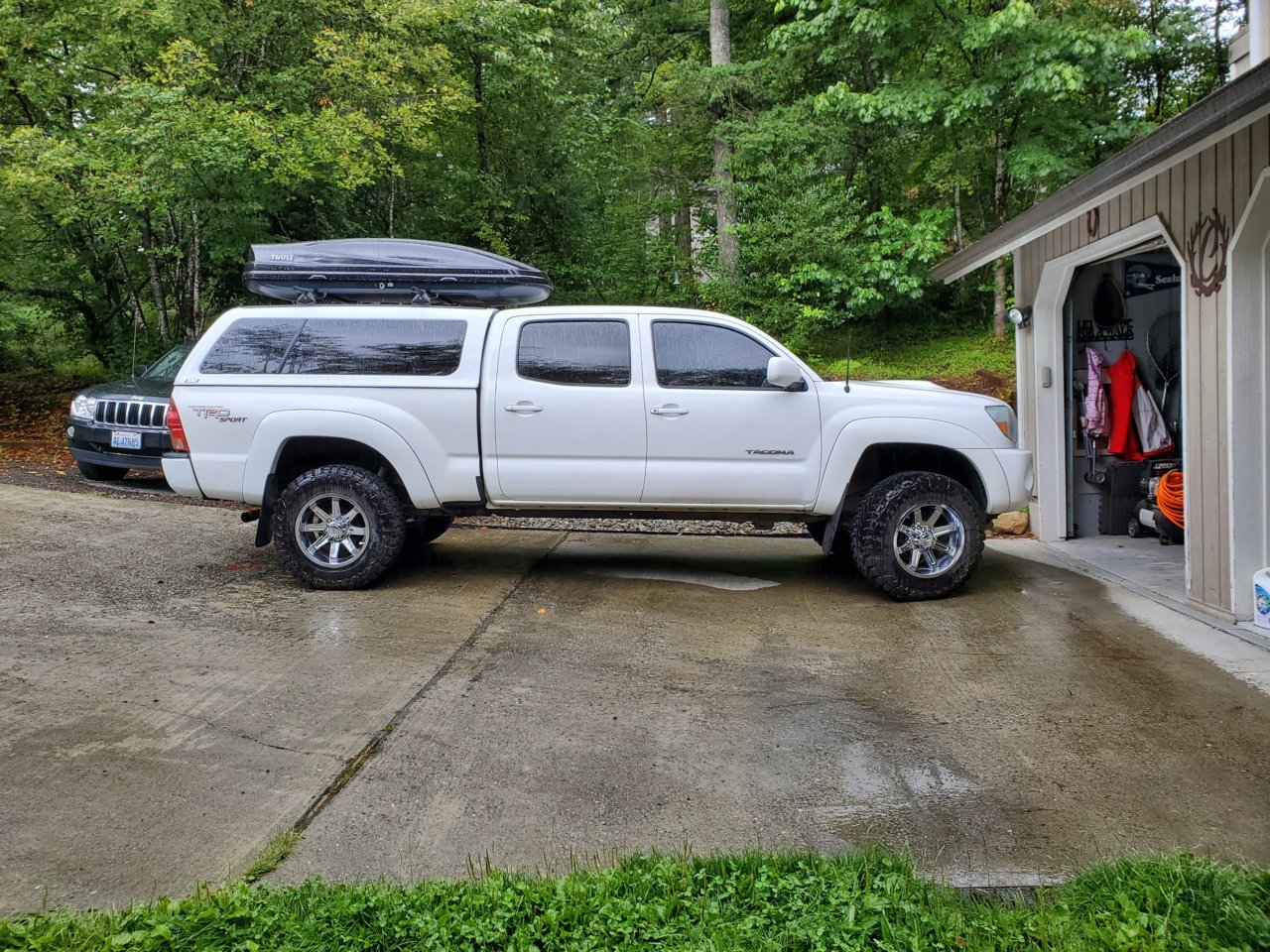 driveway pic.jpg