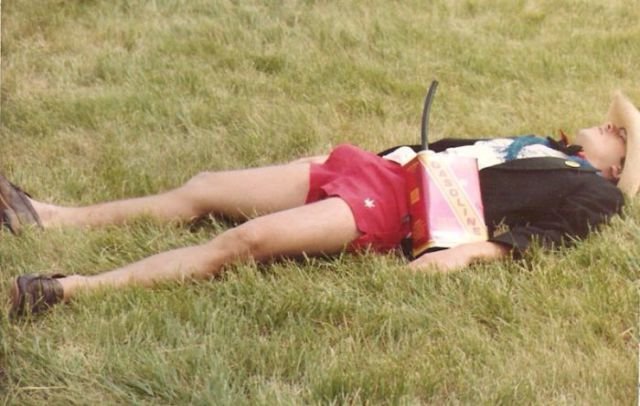 drunk_people_at_a_crazy_party_640_02.jpg