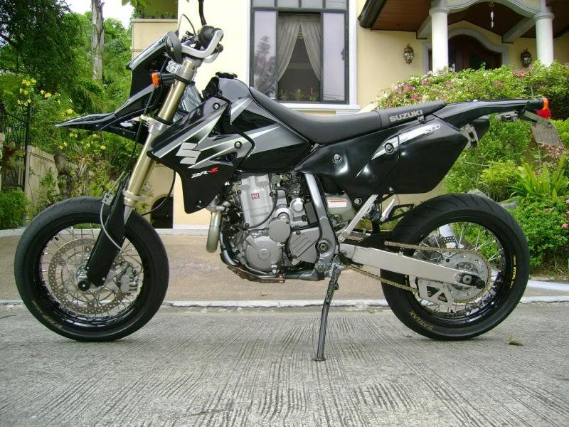 DRZ400supermoto004_2bc9cc7babd8031c8684b3afdb15e5bb2608caca.jpg