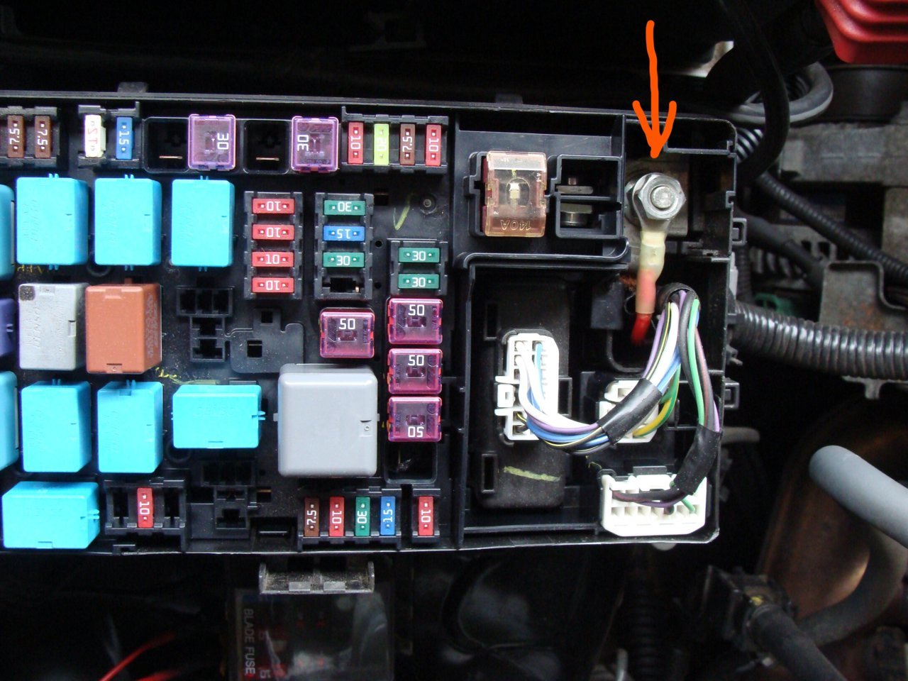 7 Way Trailer Connector - Where's the power wire? | Tacoma World