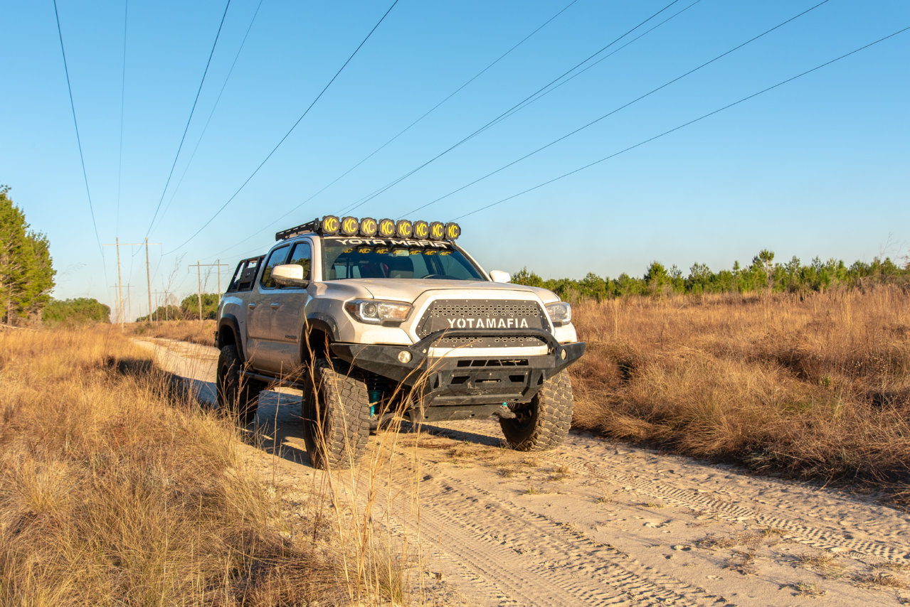 KC Gravity light Bar On Prinsu Rack Tacoma World