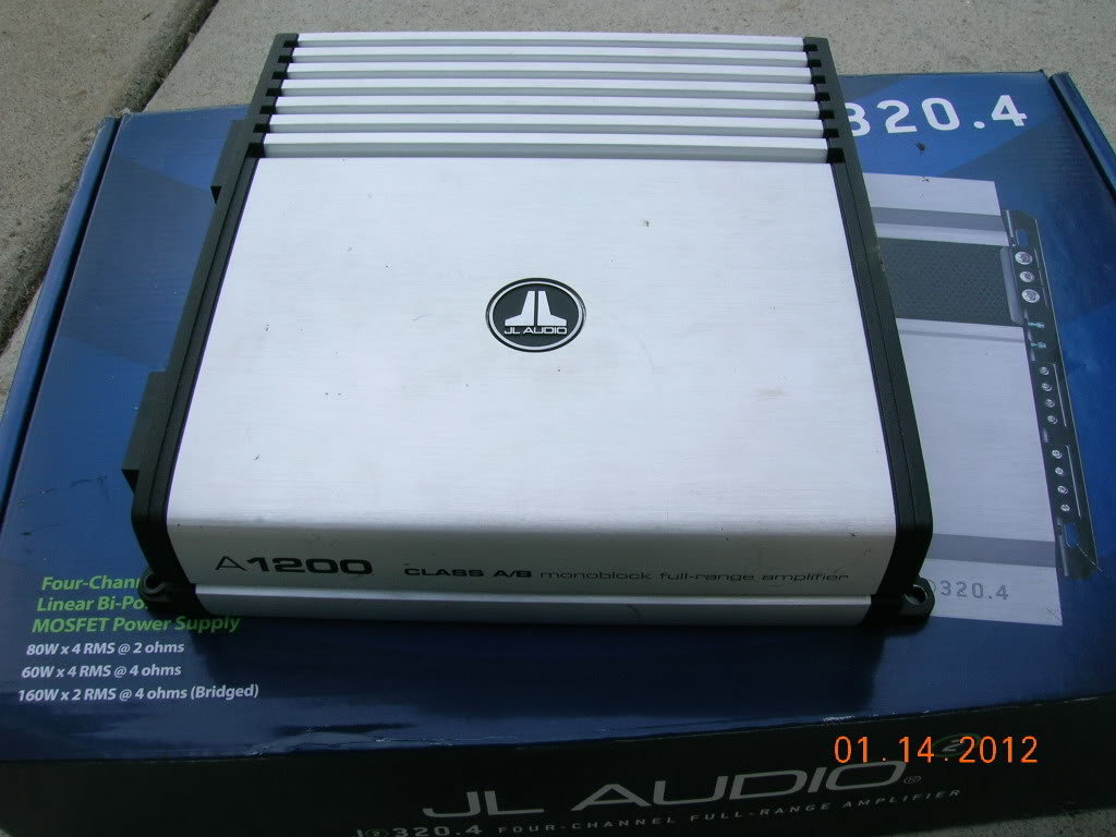 Jl Audio A1200 + Pioneer 10" 4ohm Shallow Mount + World
