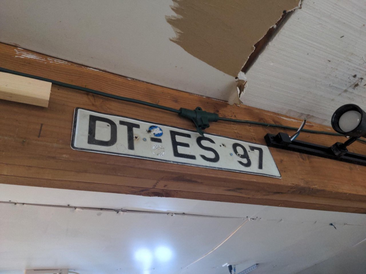 dtes.jpg