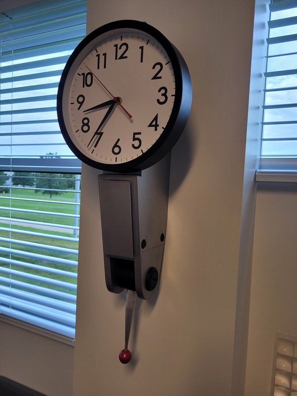 DTI Clock 1.jpg