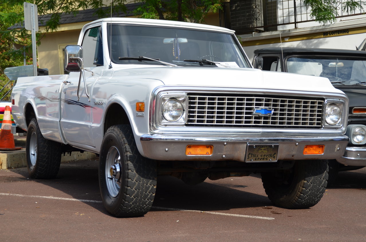 DtownAtDuskShow2014 048.jpg