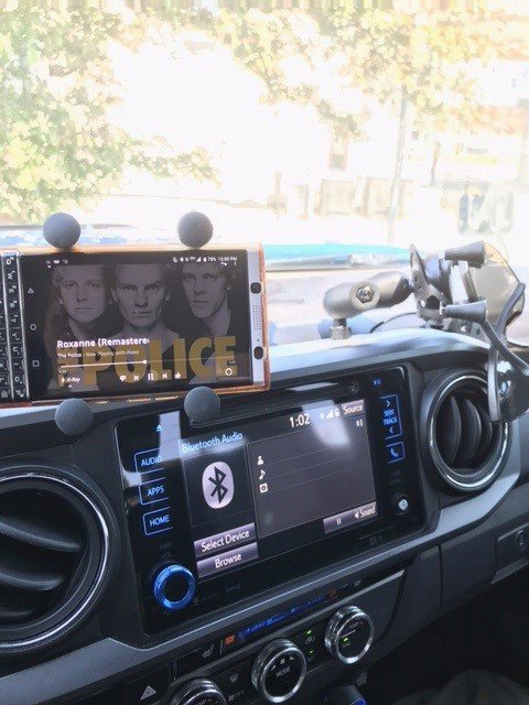 dual RAM mounts1.jpg