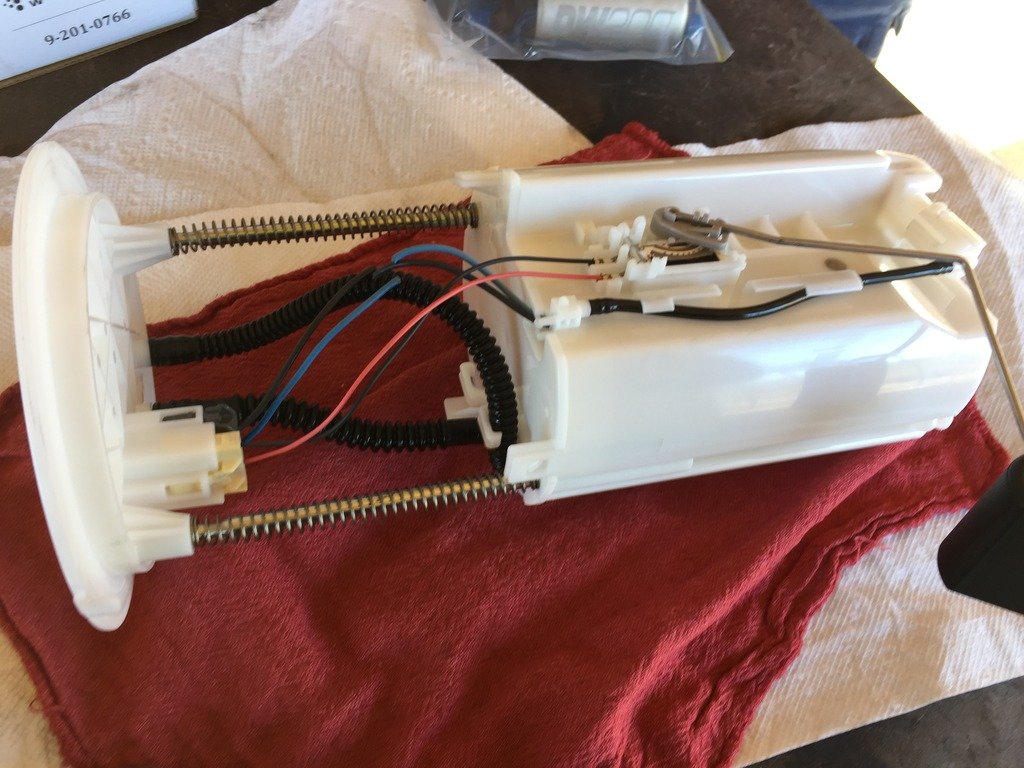 DW%20pump%20install2_1f16c0b06b4699266768d224368eac27b0c00db8.jpg