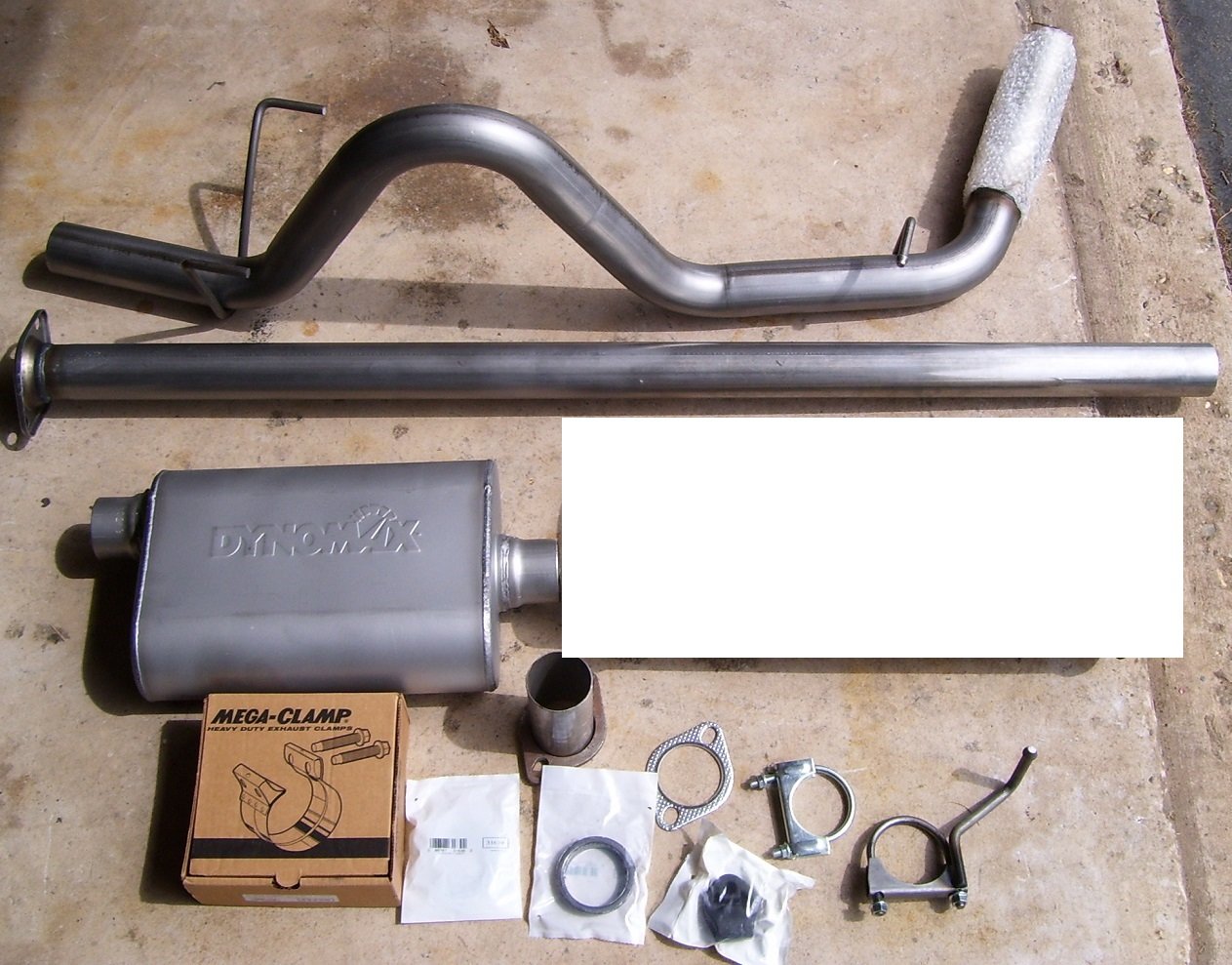 dynomax_39447a.jpg