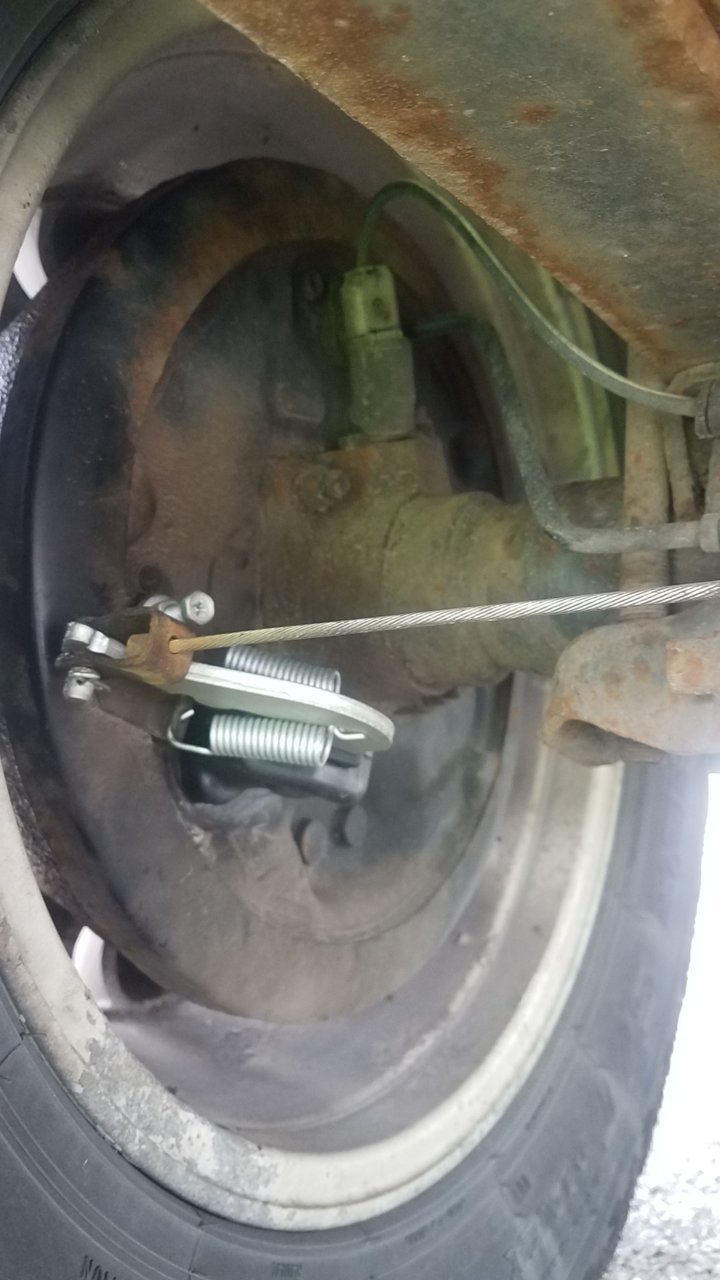 e-brake7.jpg