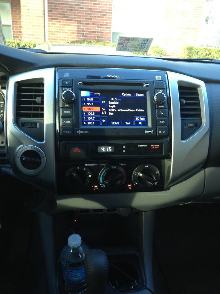 2012+ Toyota Tacoma aftermarket stereo installation kit