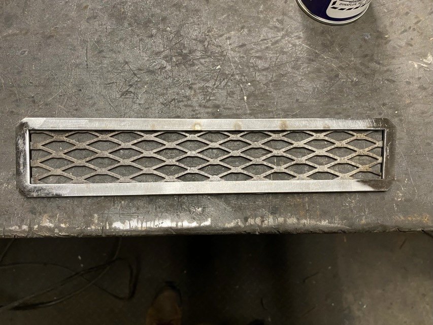 E300DB6B-CAF4-40E7-9F08-25F83FF25C6F.jpg