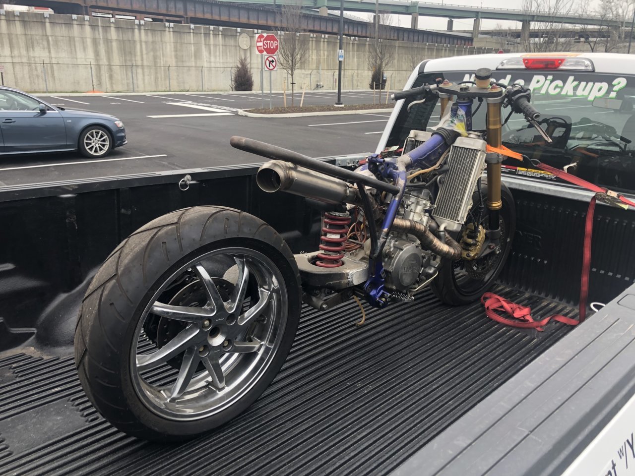 E30D31A3-BB85-4E0B-9A85-FE4F4E70B116.jpg
