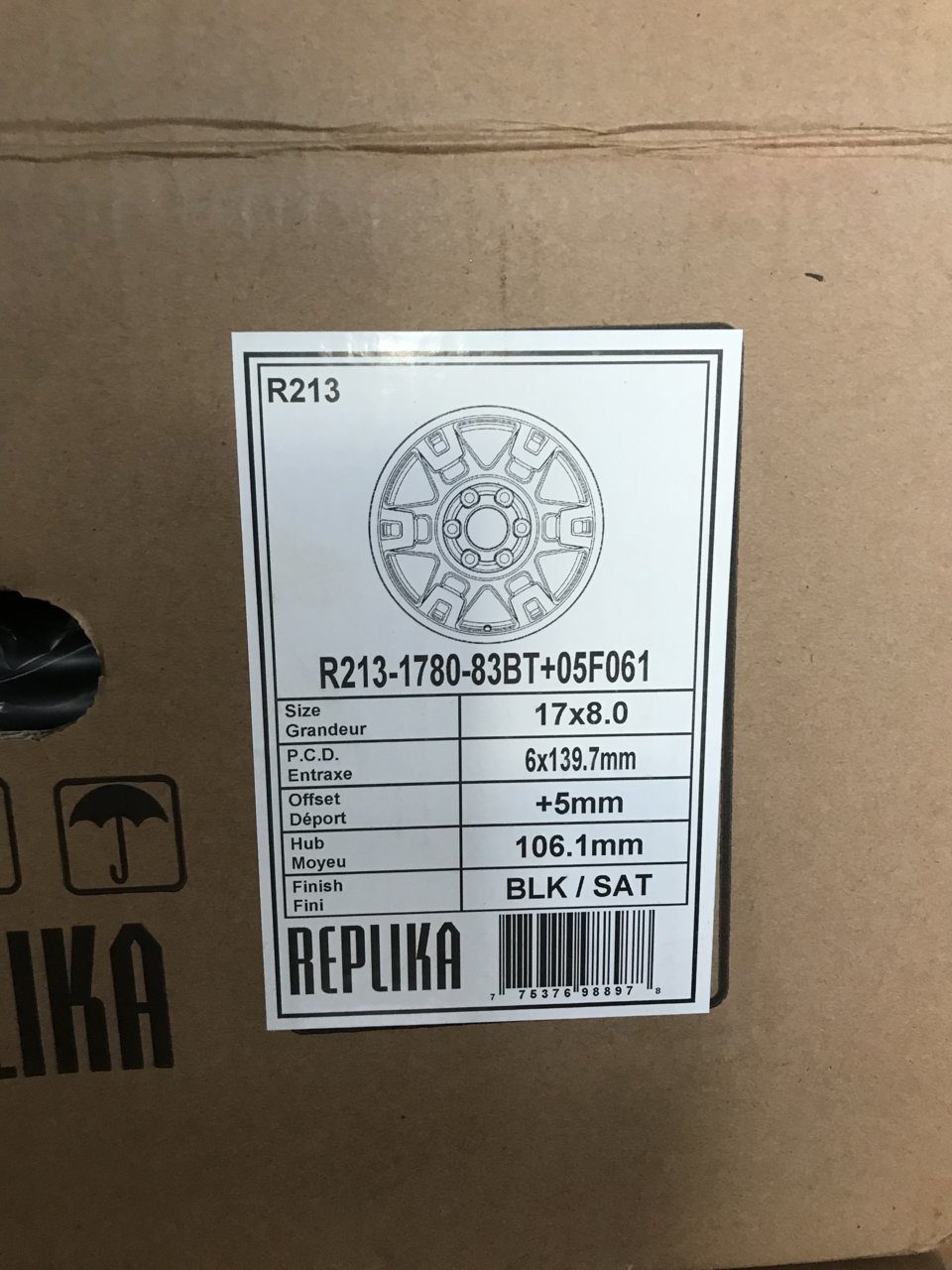 E3AE78E2-8609-4855-9000-DA975EF8B082.jpg