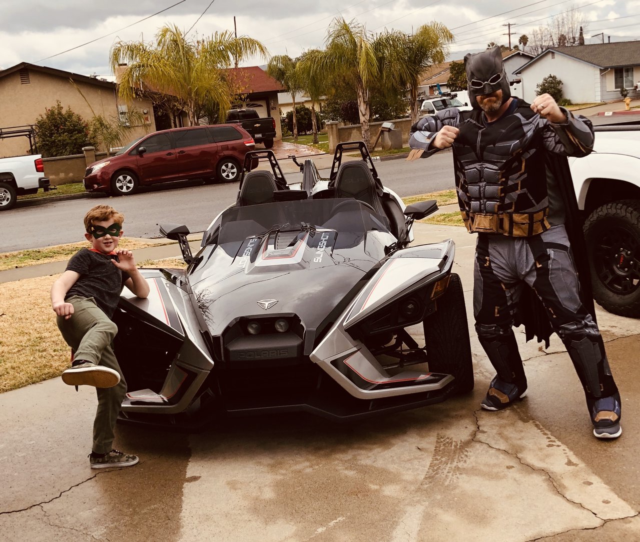 Batman surprises his son at school in a Slingshot w/ video | Tacoma World