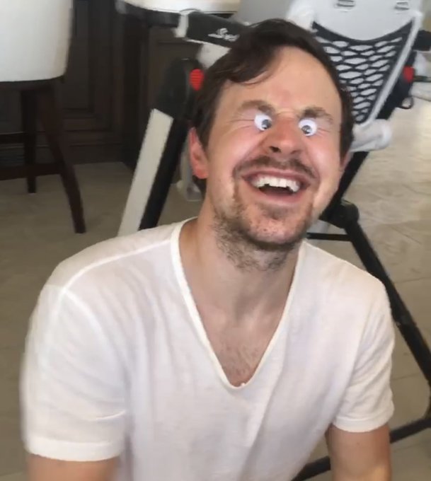 E7gxbVnVkAQQgFs.jpg