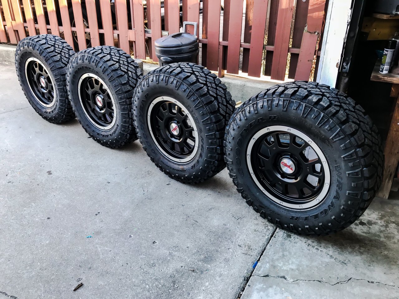 E828B4BB-8974-4ACA-83E1-BAE570FD32A0.jpg
