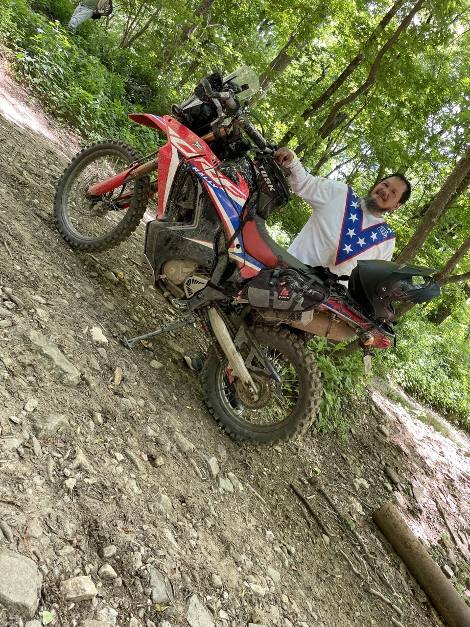 E8886500-9062-4F3E-AA60-4386C6B43495.jpg