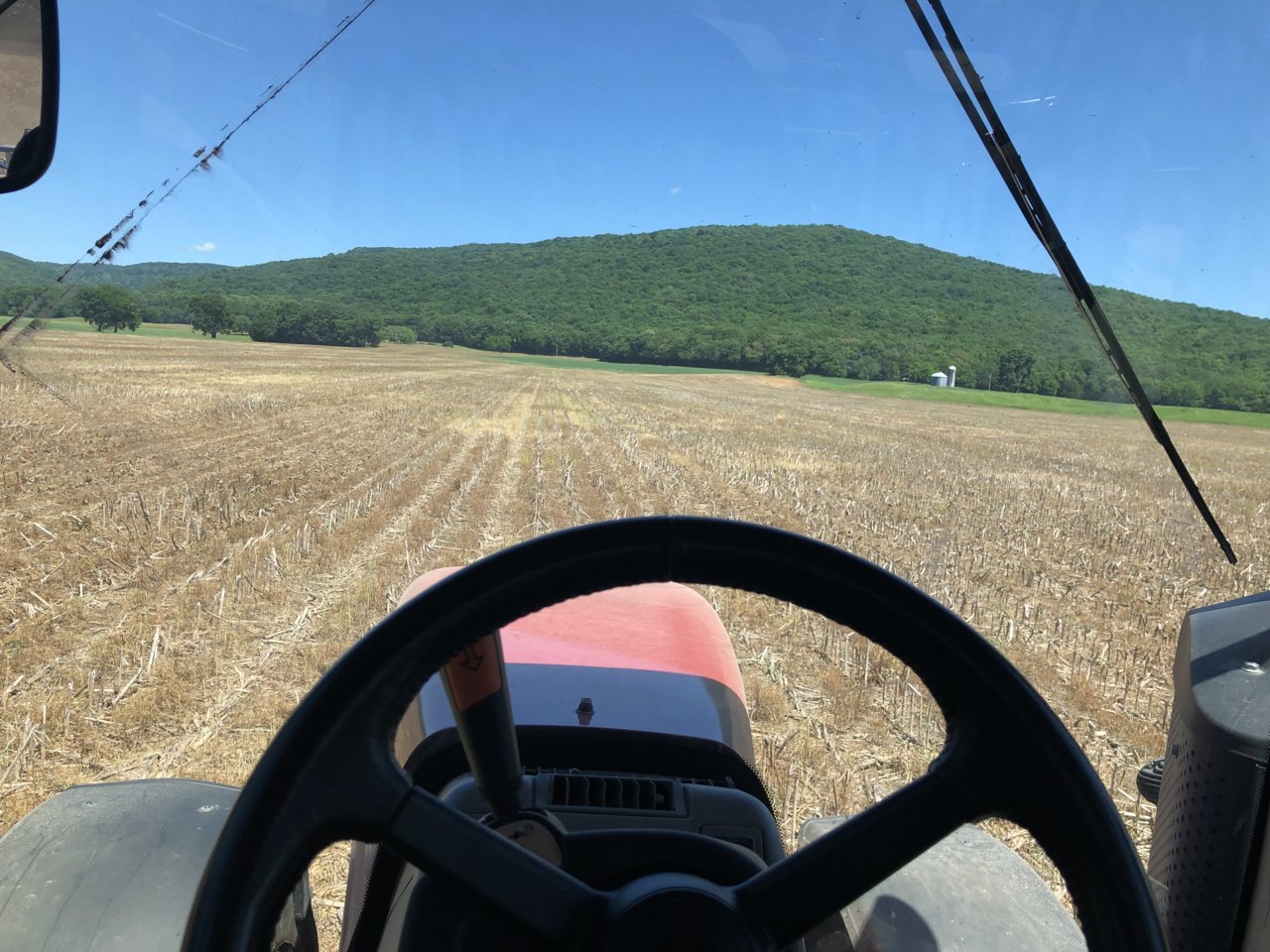 E8EFAA06-29E1-4281-8B44-E1BBE49FF4A9.jpg