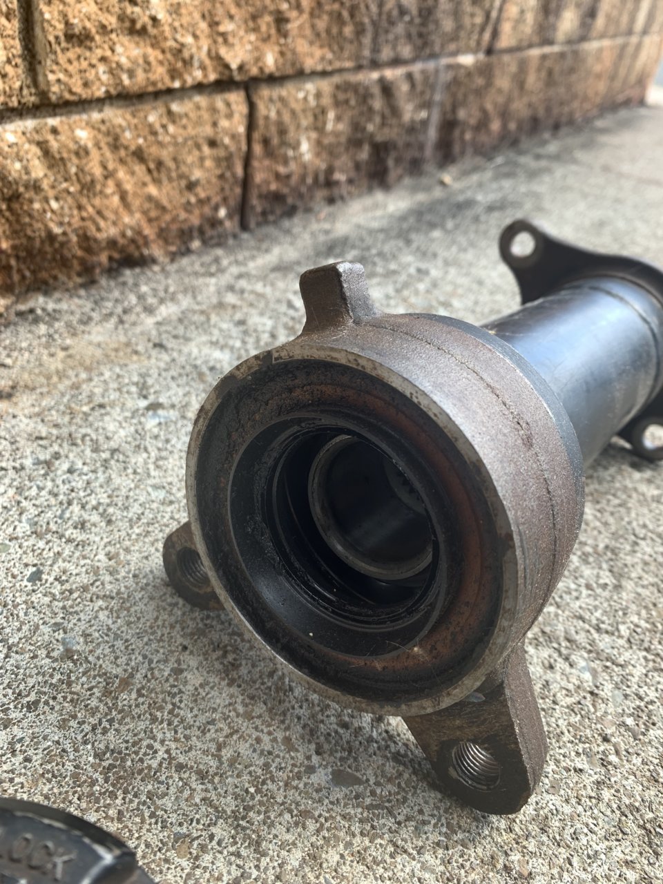 Manual Diff Tube & locking hubs World