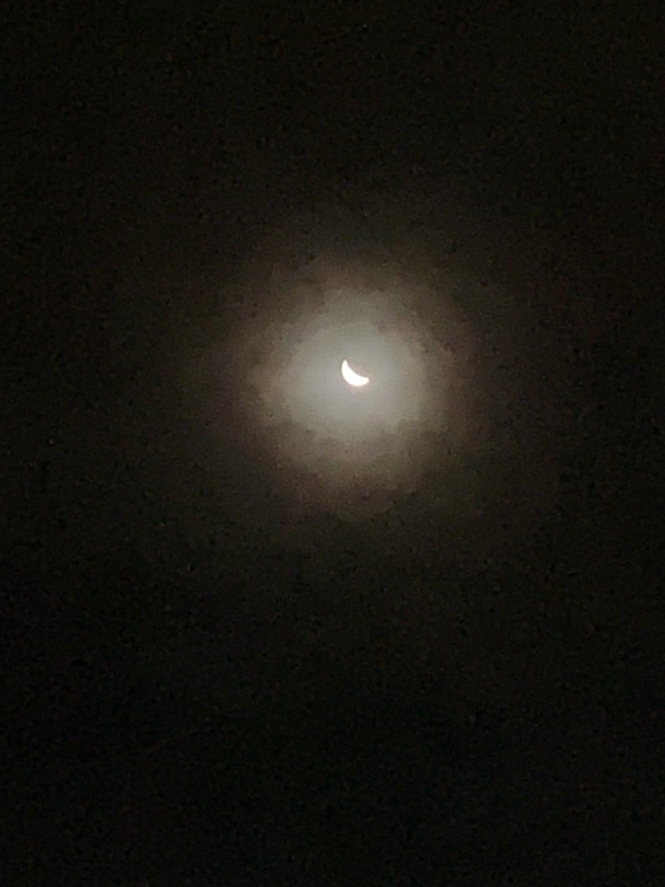 E93F27C4-F450-4FE6-9CA1-46A8950EBD1F.jpg
