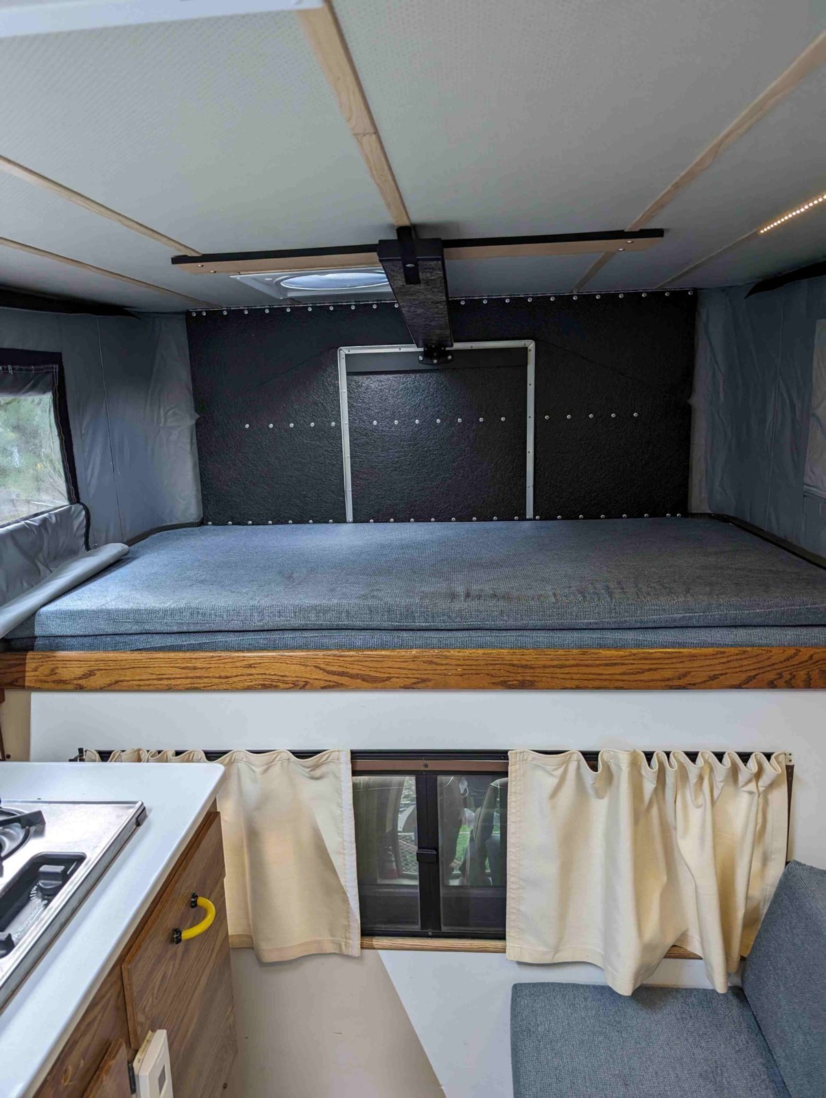 Four Wheel Camper, Eagle model for sale | Tacoma World