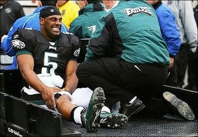 Eagles_DonavanMcNabb_bc83c07cb255238e5daaa543a3ebdb6cd8346eb2.jpg