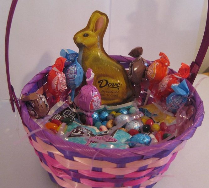 Easter-Basket-Danielle-Cassell.jpg