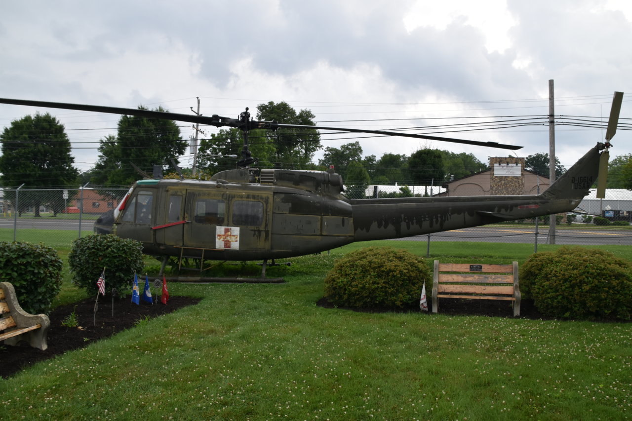 EB1_0165.jpg