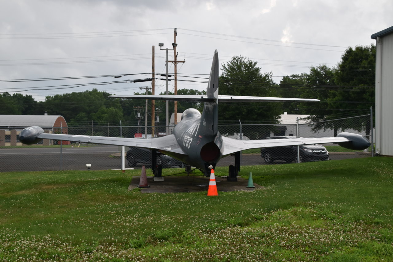 EB1_0171.jpg