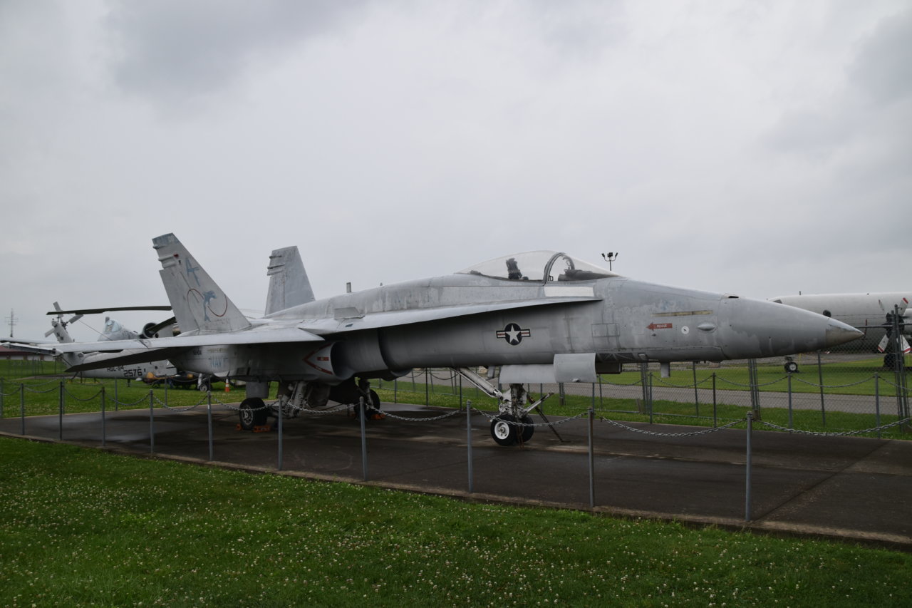EB1_0174.jpg