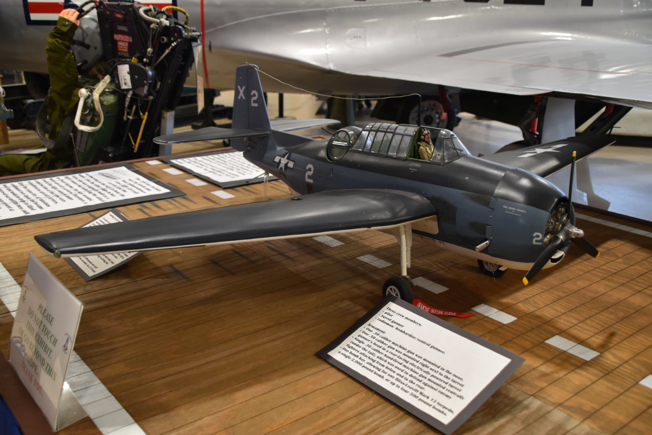 EB1_0201.jpg
