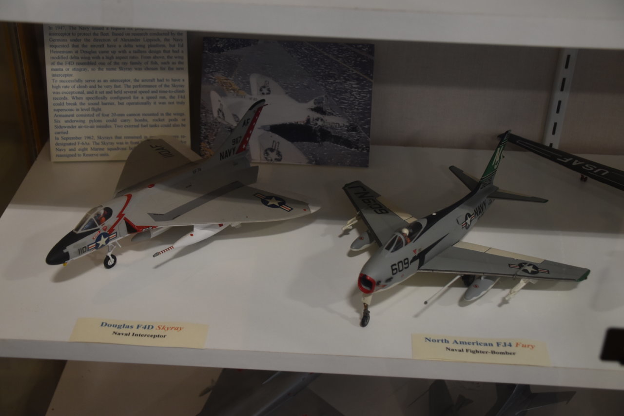 EB1_0238.jpg