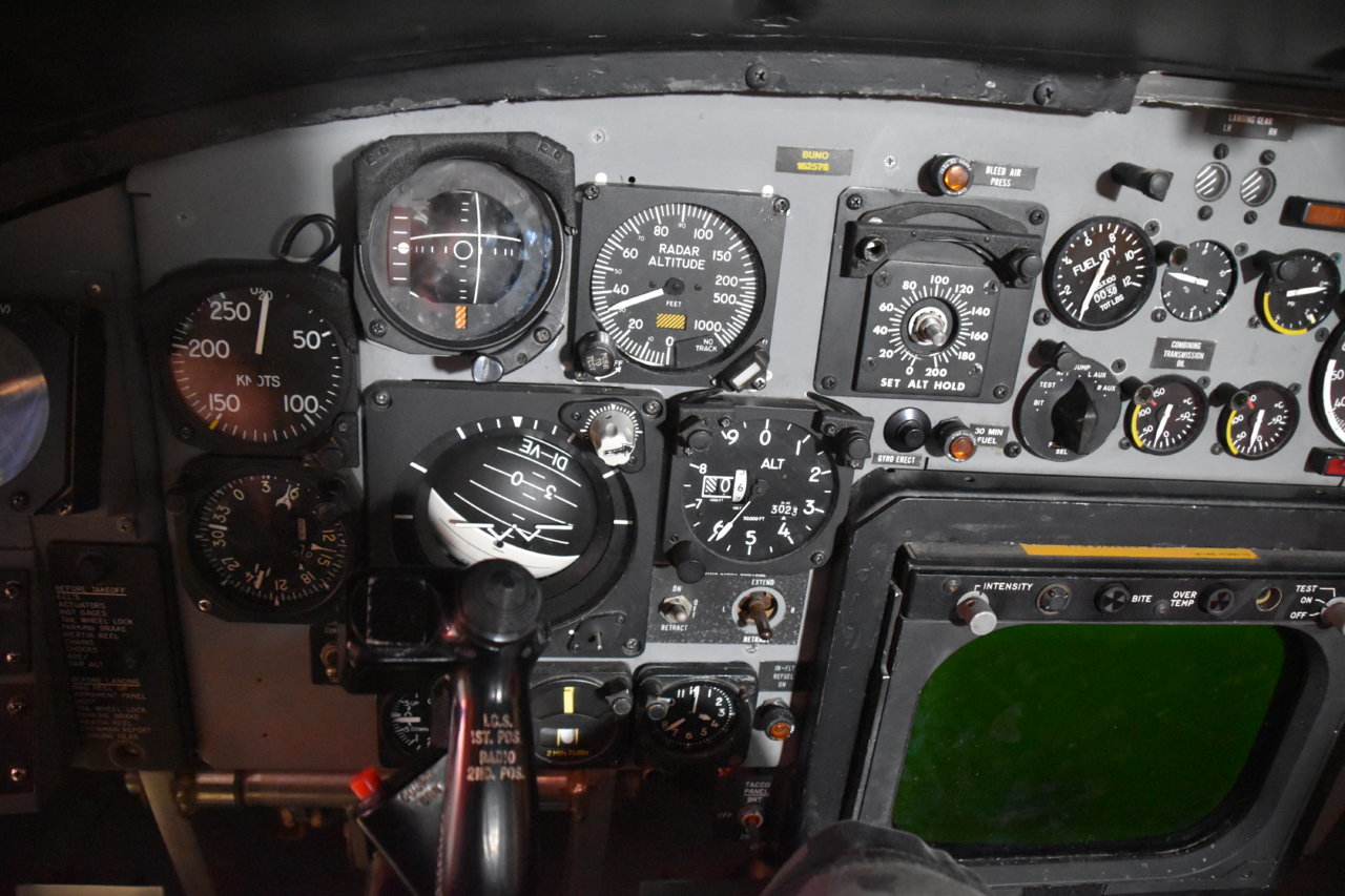 EB1_0251.jpg
