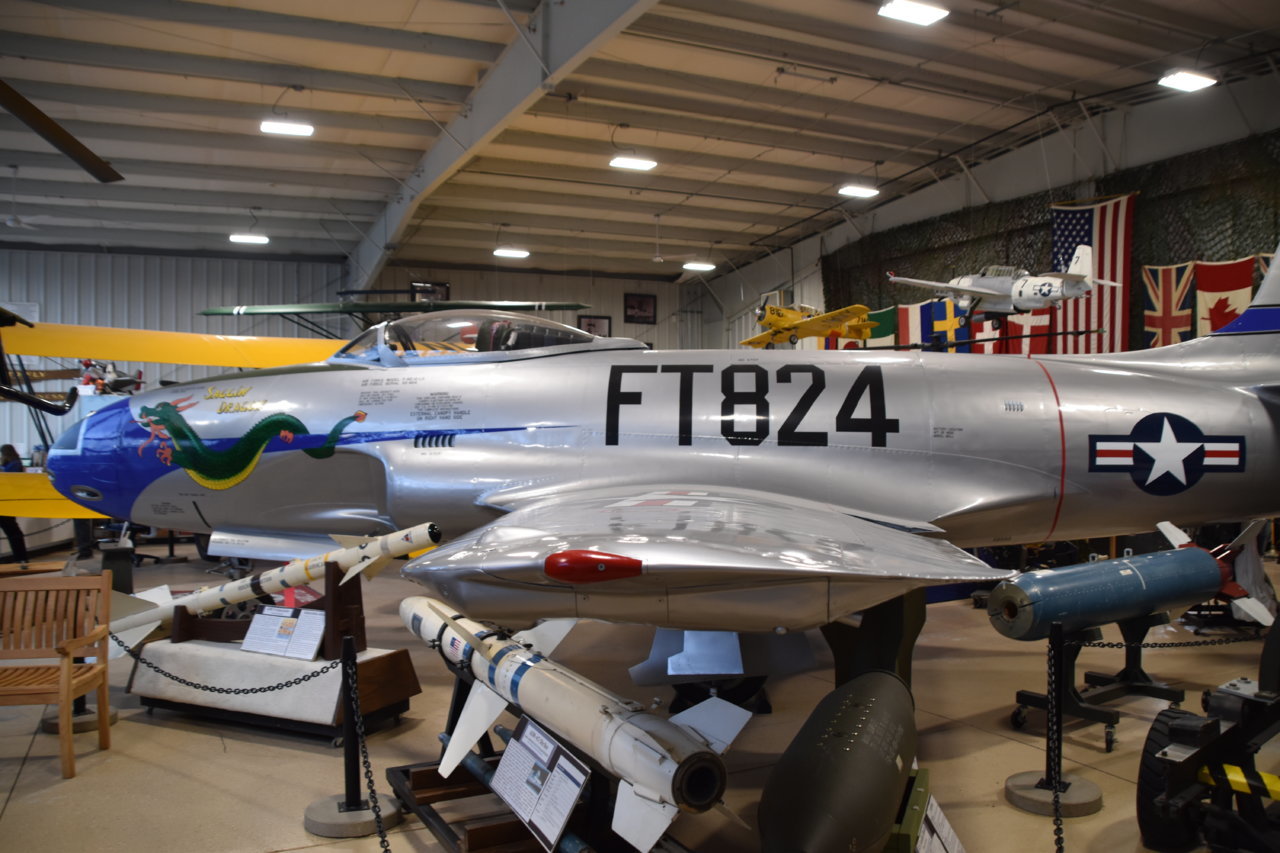 EB1_0294.jpg