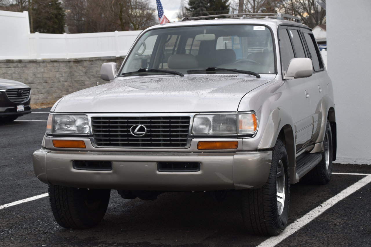 EB1_0453.jpg