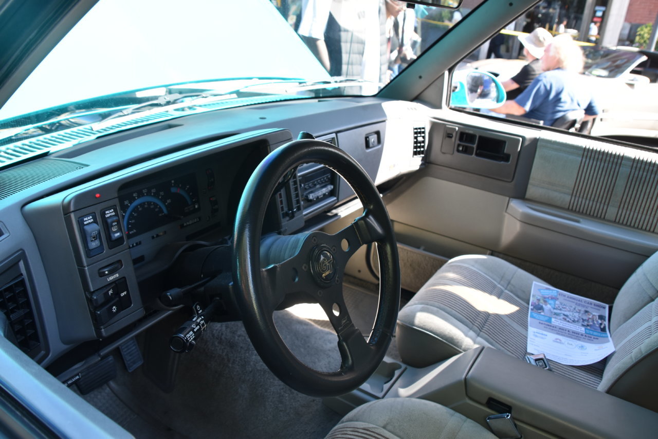 EB1_0493.jpg