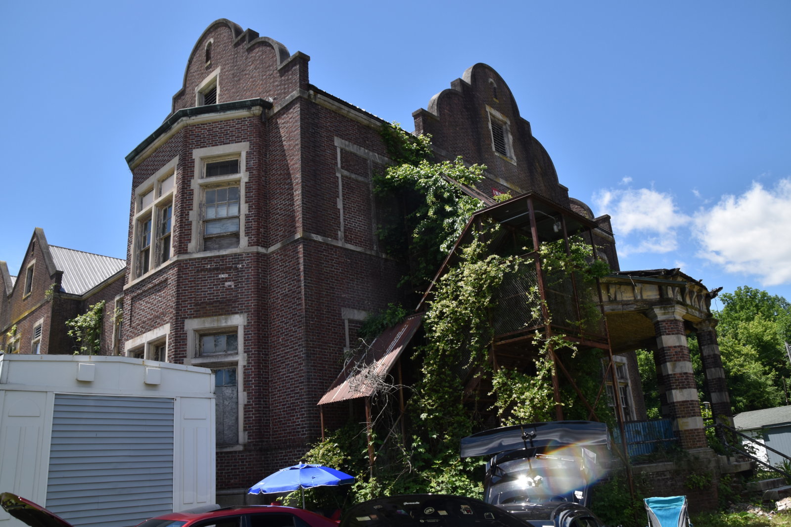 EB1_0605.jpg