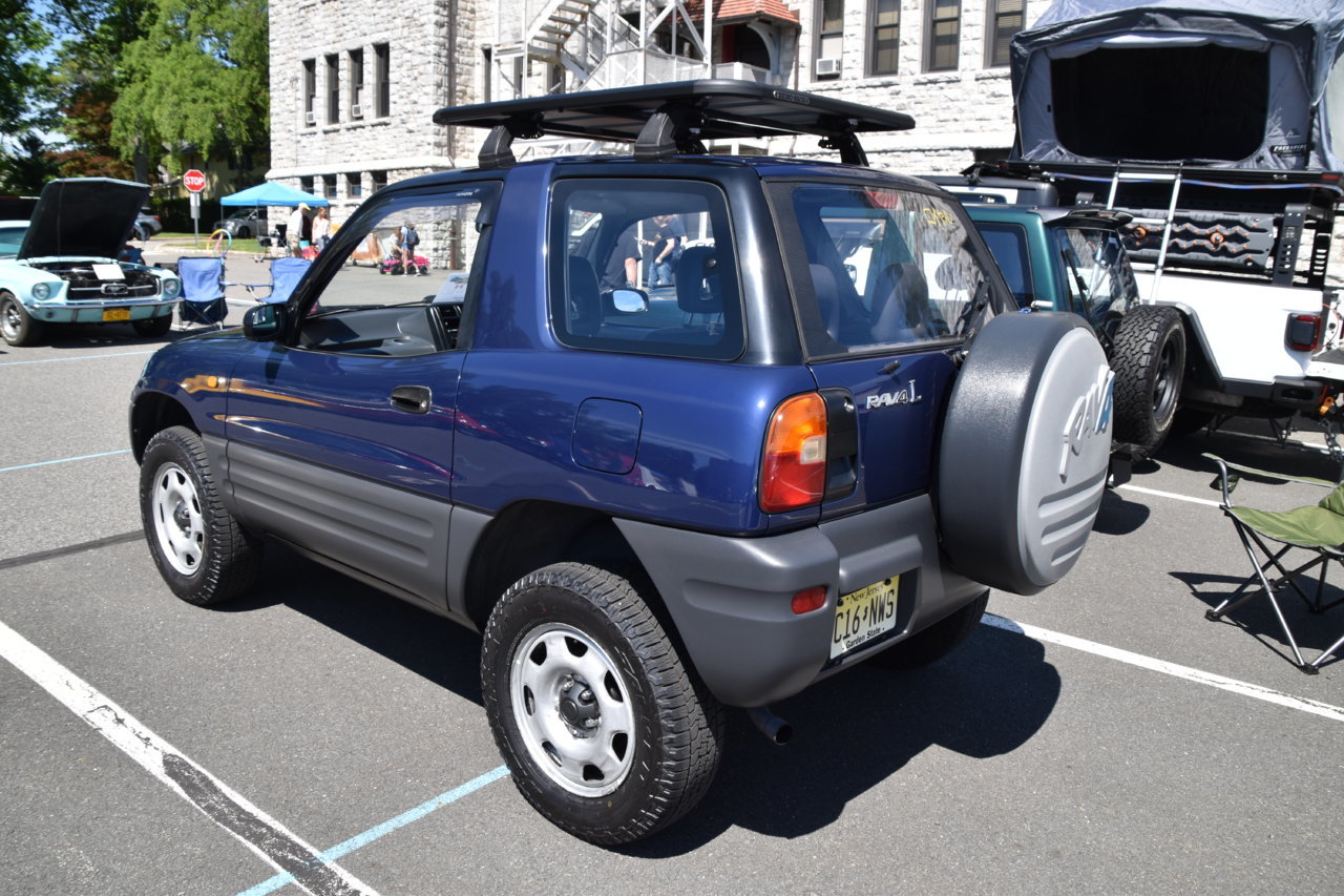 EB1_0682.jpg