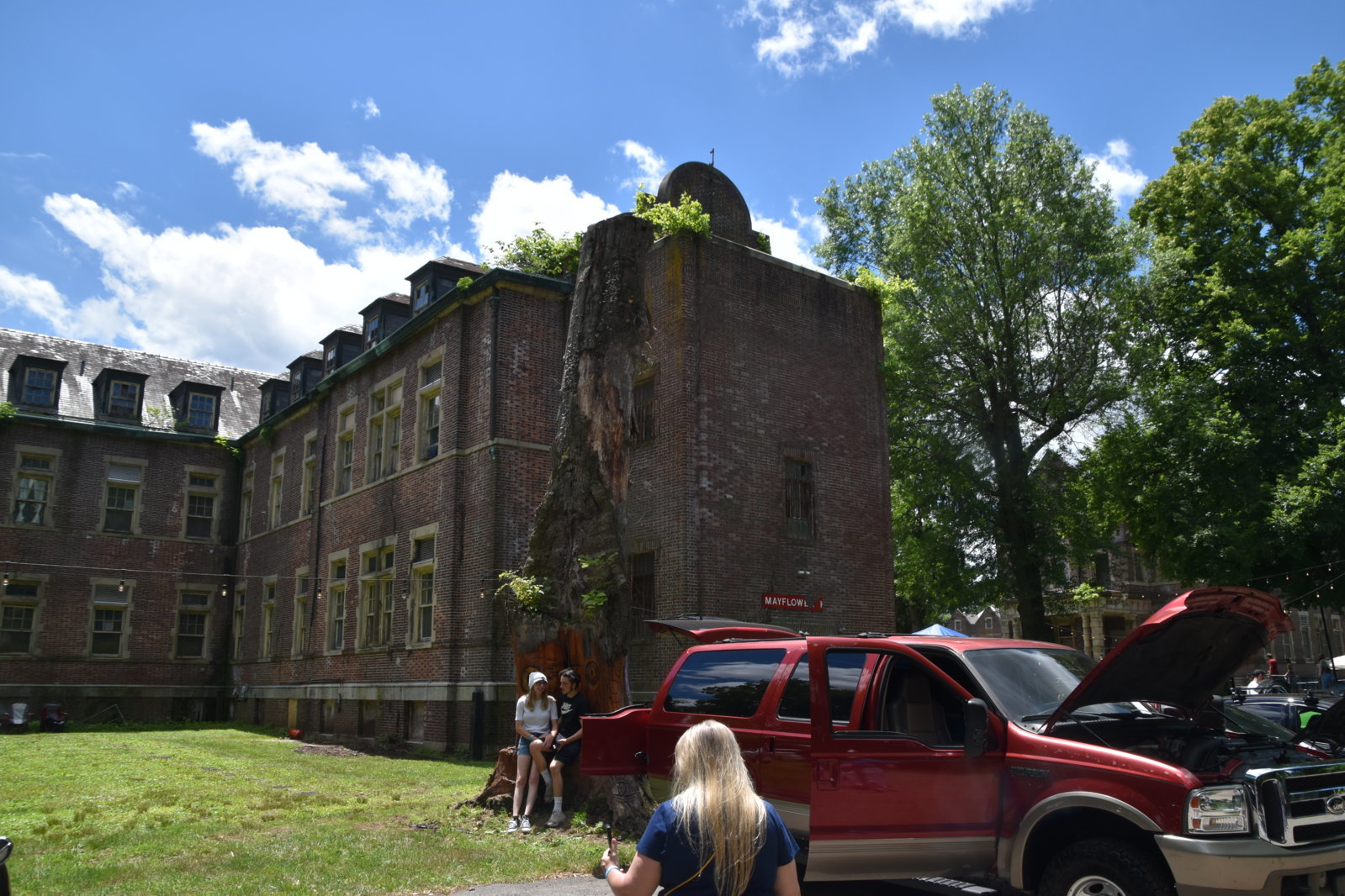 EB1_0716.jpg