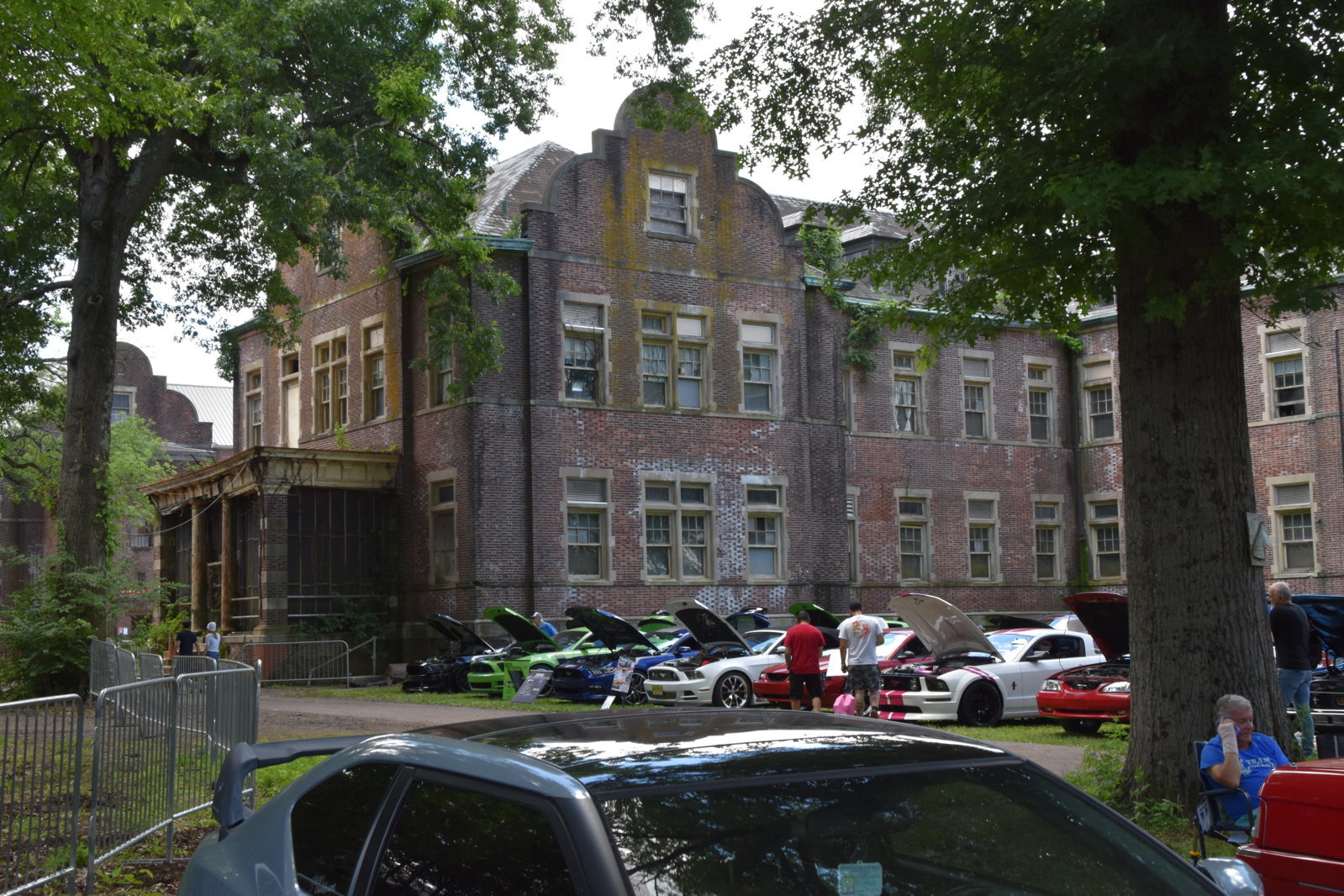 EB1_0734.jpg