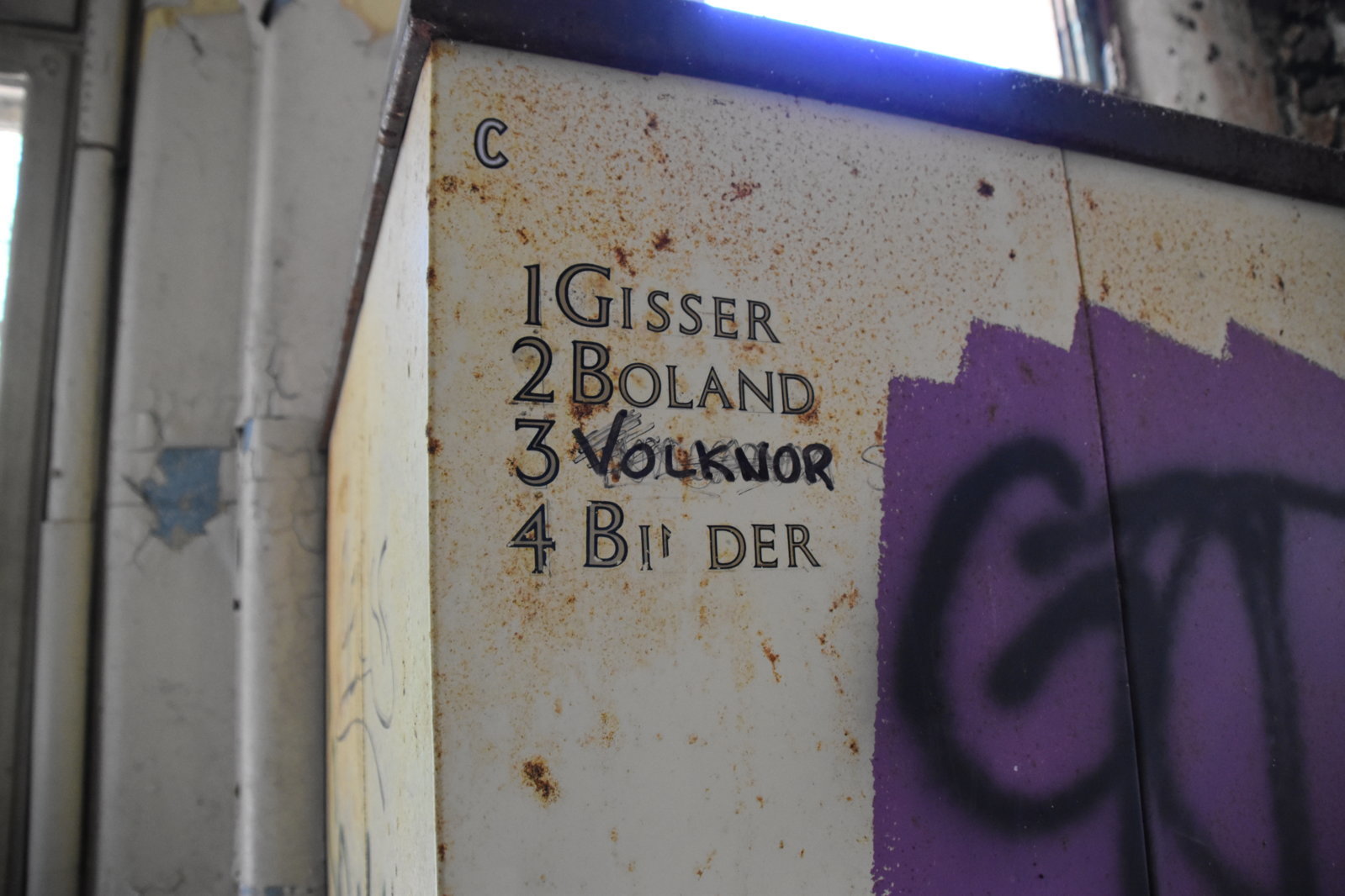 EB1_0783.jpg