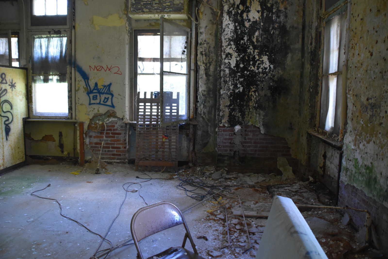 EB1_0784.jpg