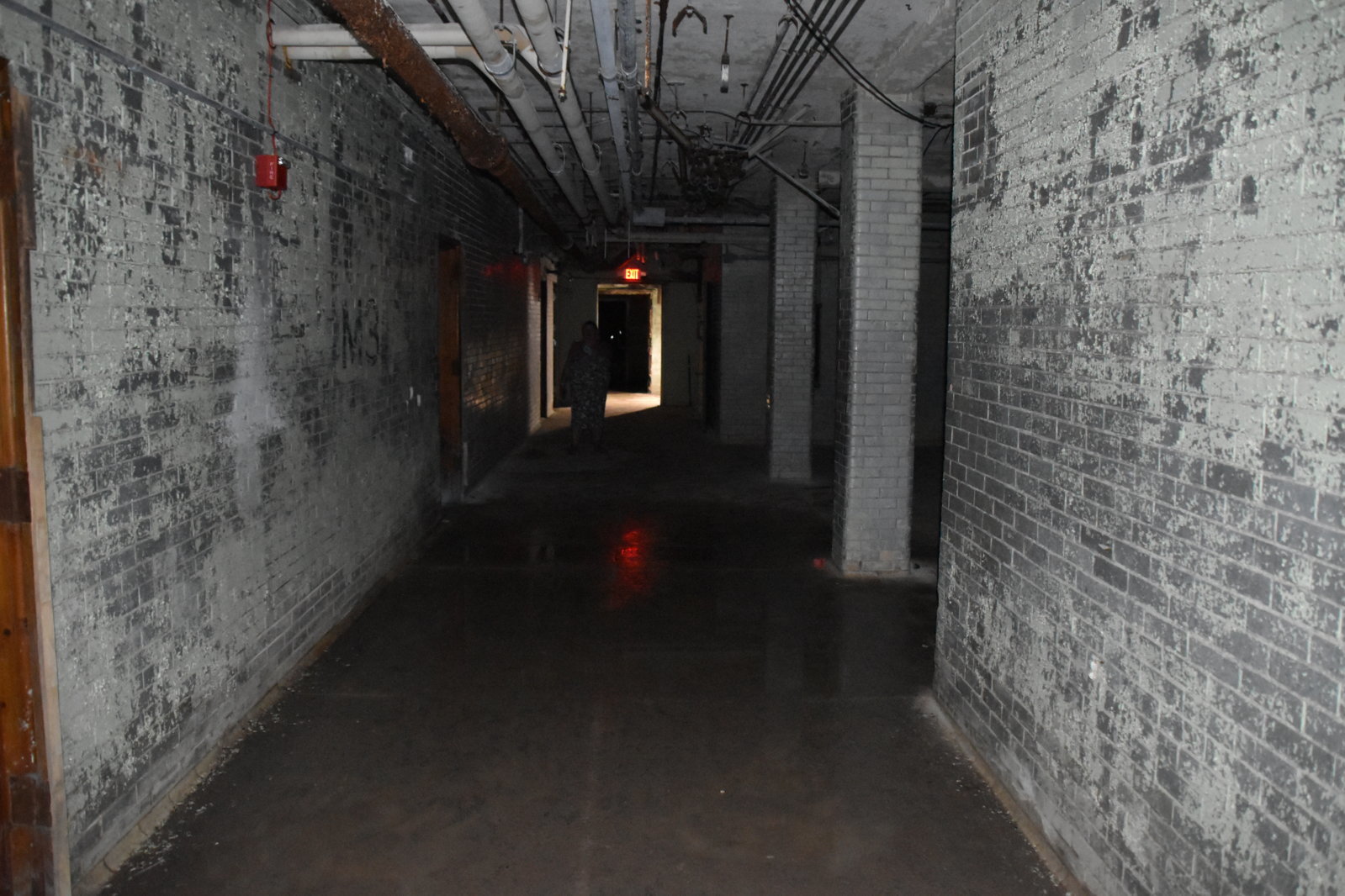 EB1_0986.jpg