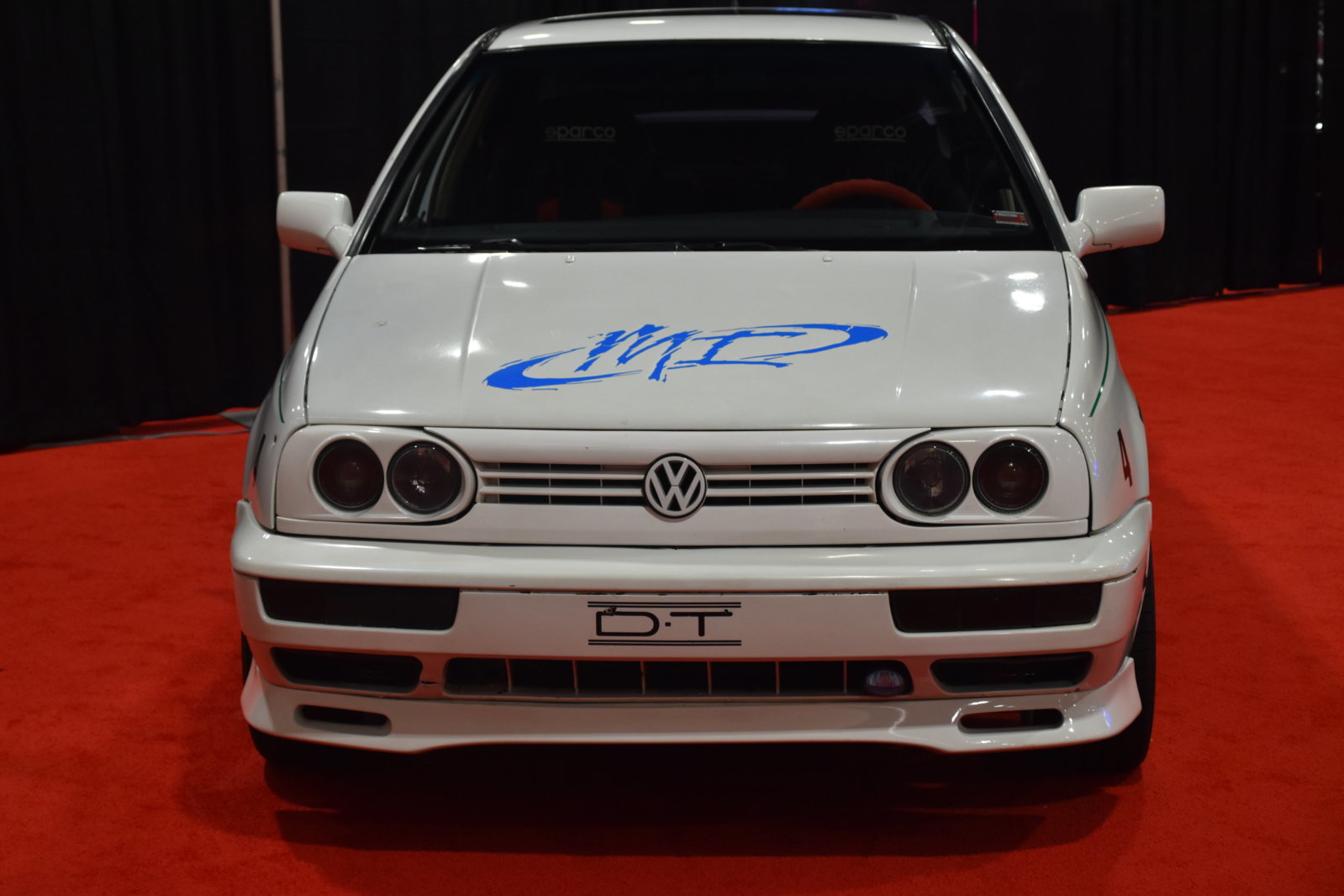 EB1_1027.jpg