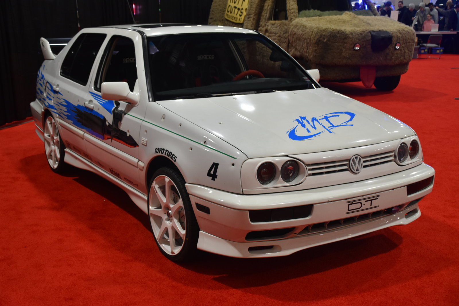 EB1_1028.jpg