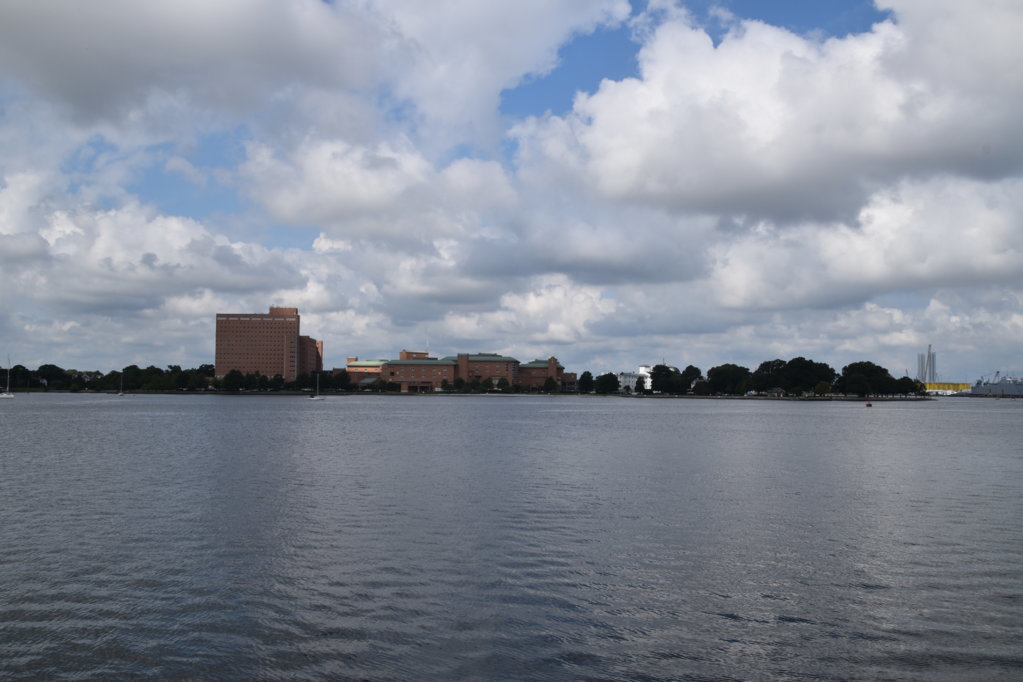 EB1_1356.jpg