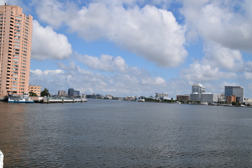EB1_1383.jpg