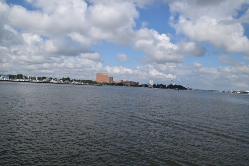 EB1_1401.jpg