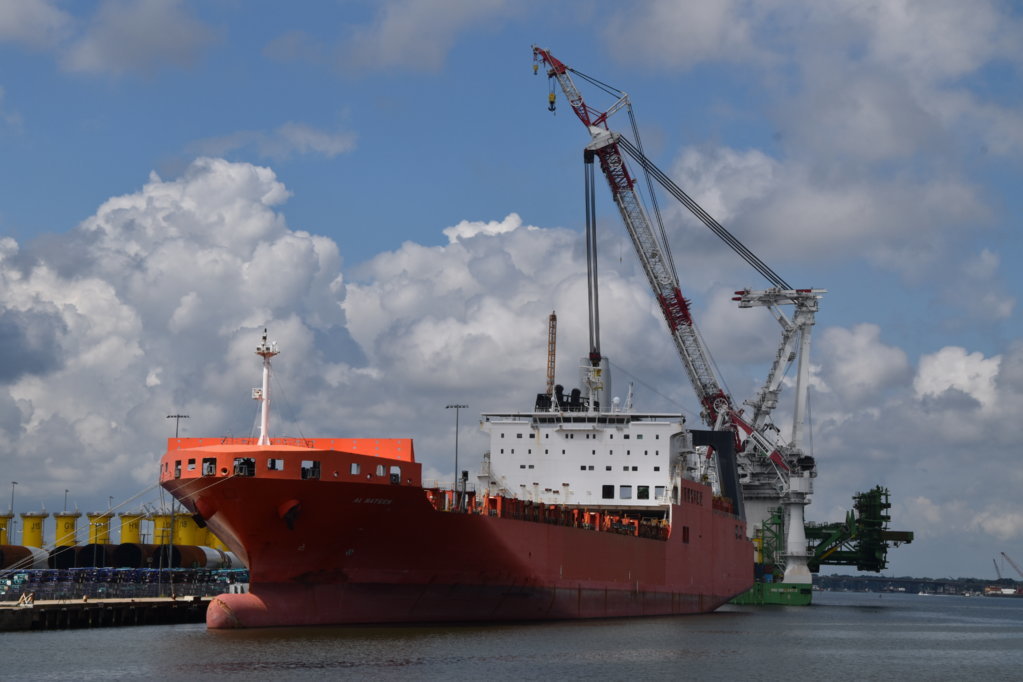 EB1_1457.jpg